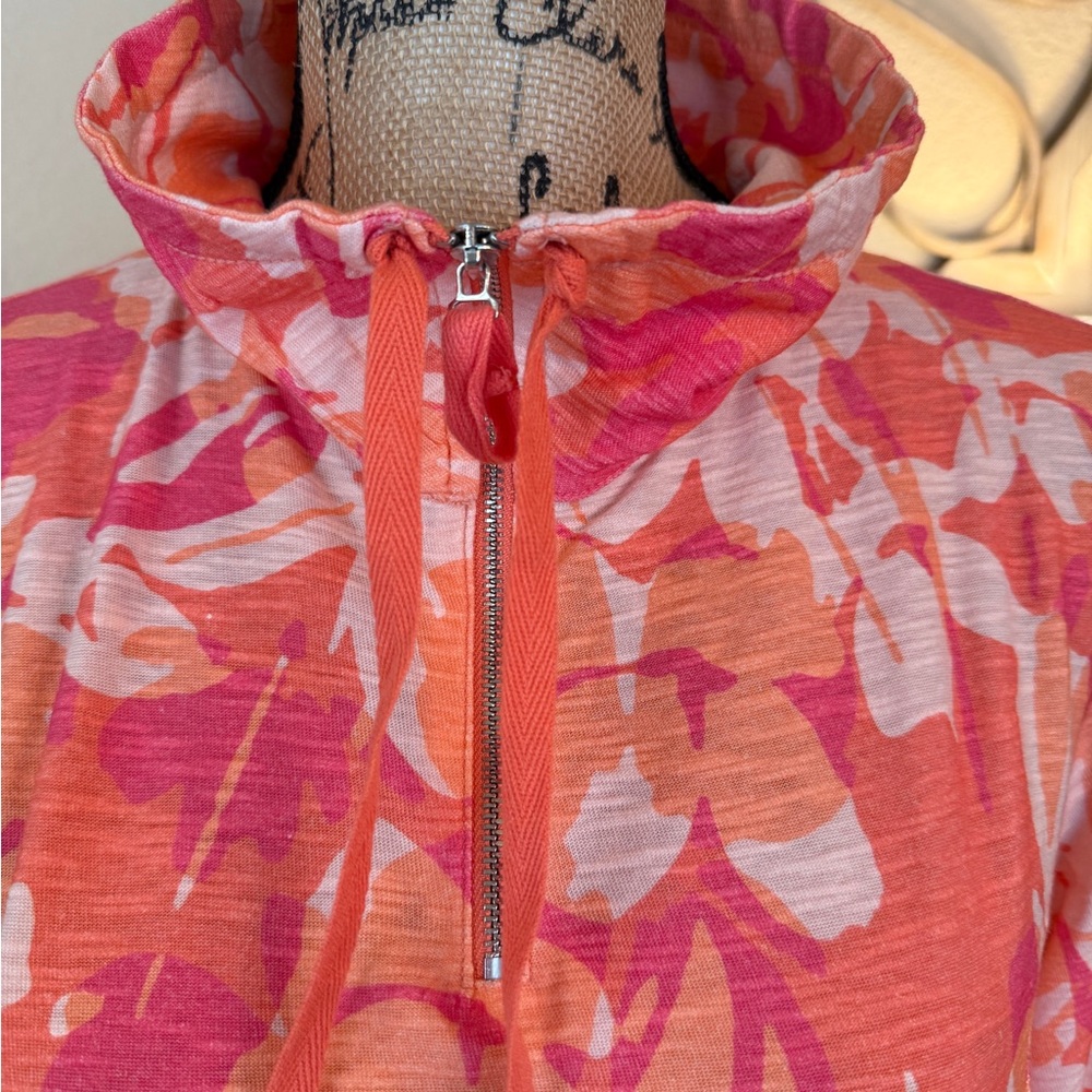 Chico’s Weekends Tropical Floral Pink and Orange Tunic Top - Picture 7 of 16